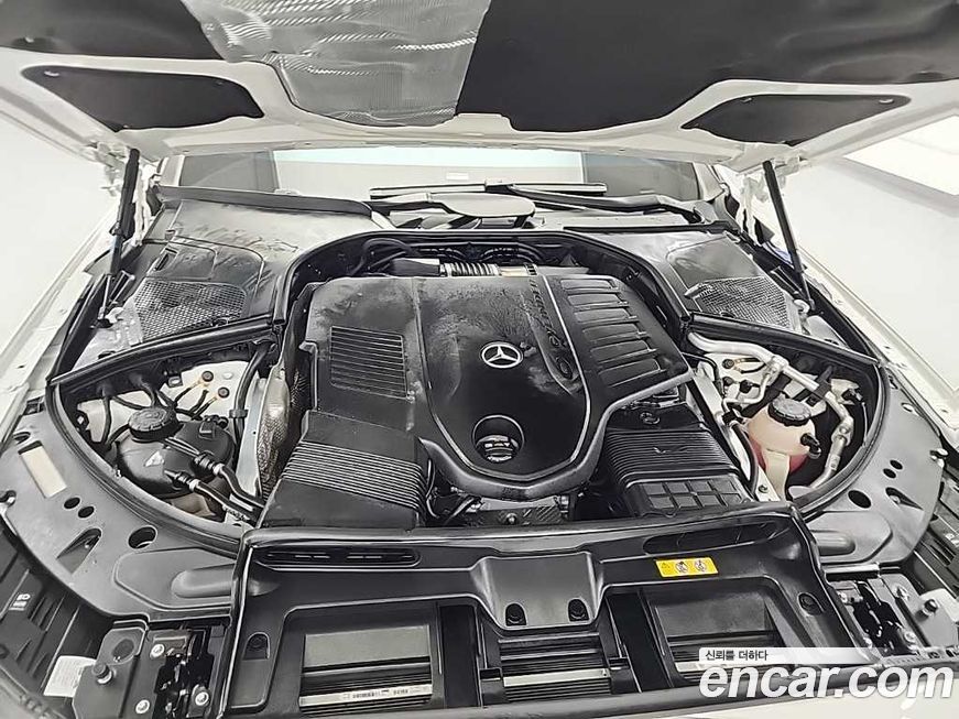 Mercedes-Benz S-Class S450L 4MATIC, 2023
