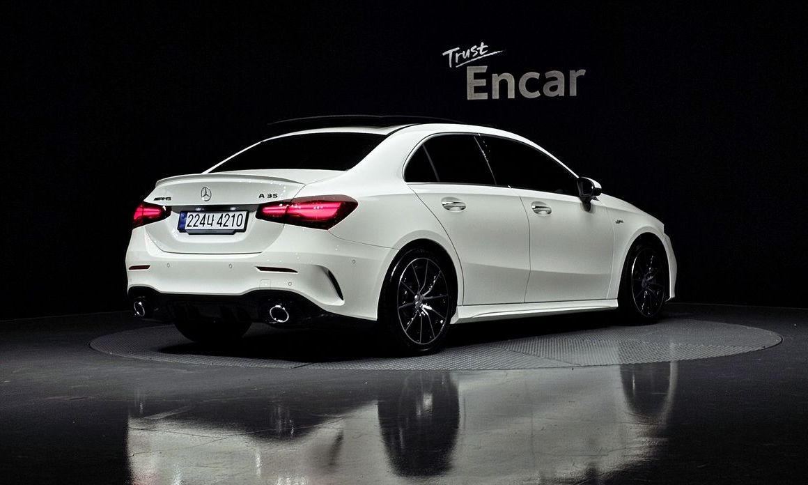 Mercedes-Benz A-Class AMG A35 4MATIC Sedan, 2024