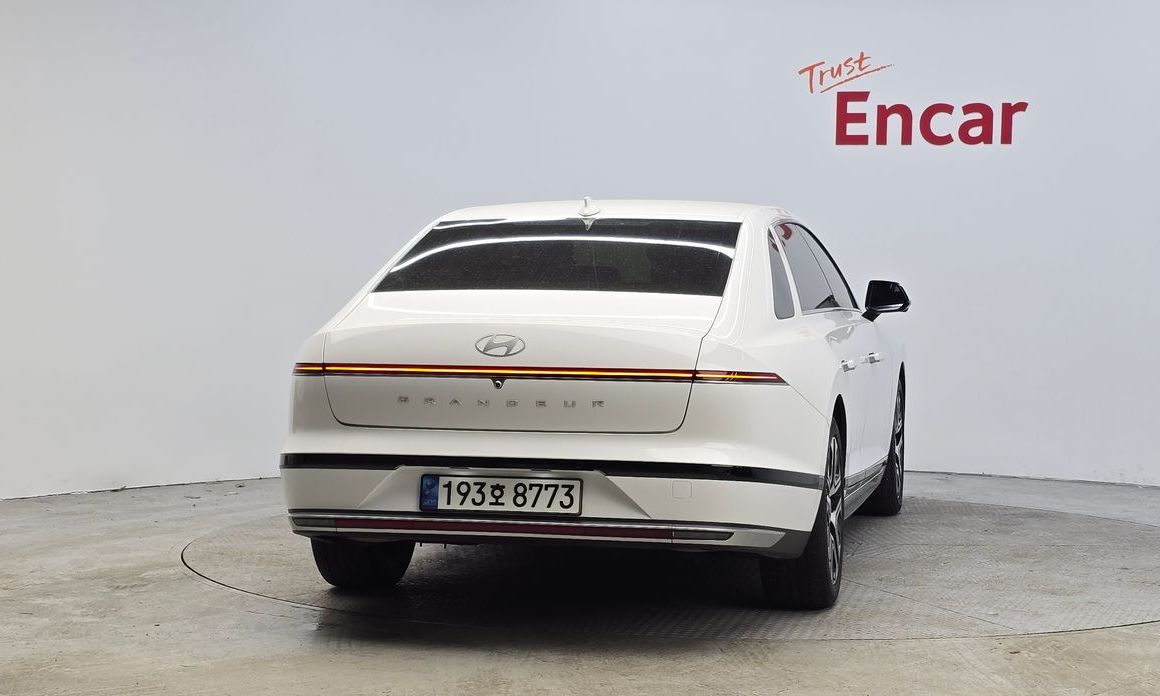 Hyundai Grandeur 2,5 Gasoline 2WD, 2023