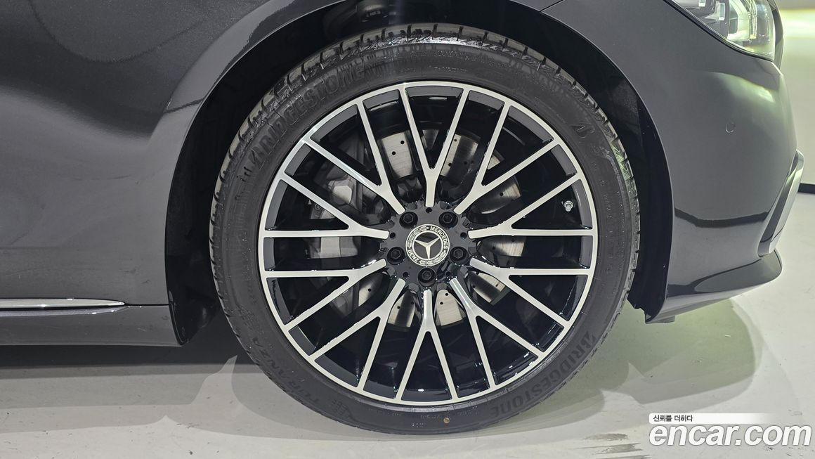 Mercedes-Benz S-Class S450L 4MATIC, 2025