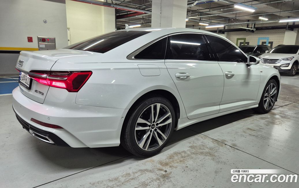 Audi A6 45 TFSI Premium, 2023