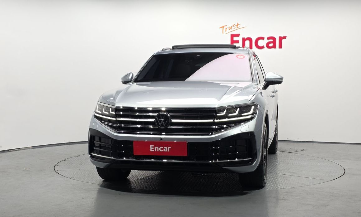 Volkswagen Touareg 3.0 TDI Prestige, 2024