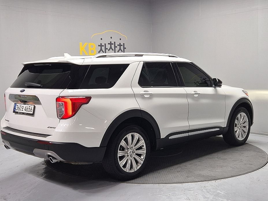Ford Explorer 2.3 LimIted 4WD, 2022