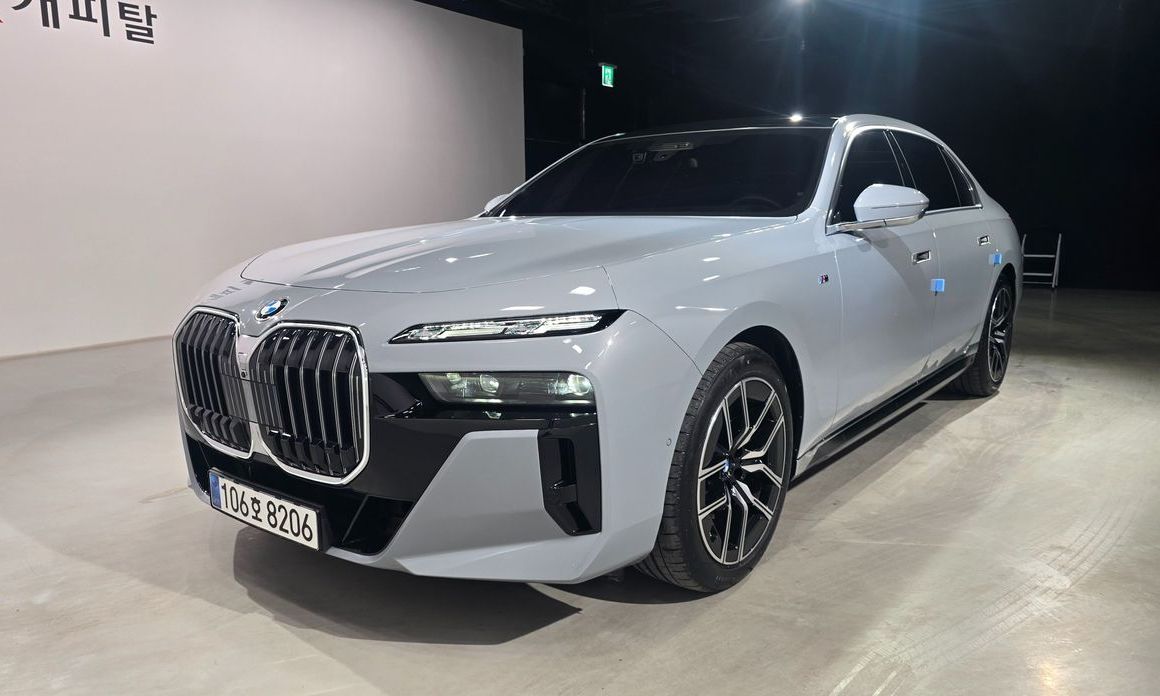 BMW 7-Series 740d xDrive M Sport, 2025
