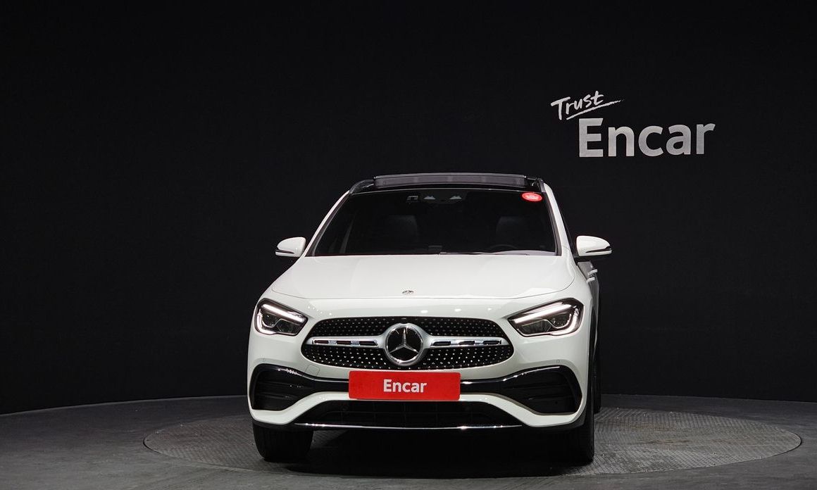 Mercedes-Benz GLA-Class GLA250 4MATIC, 2023