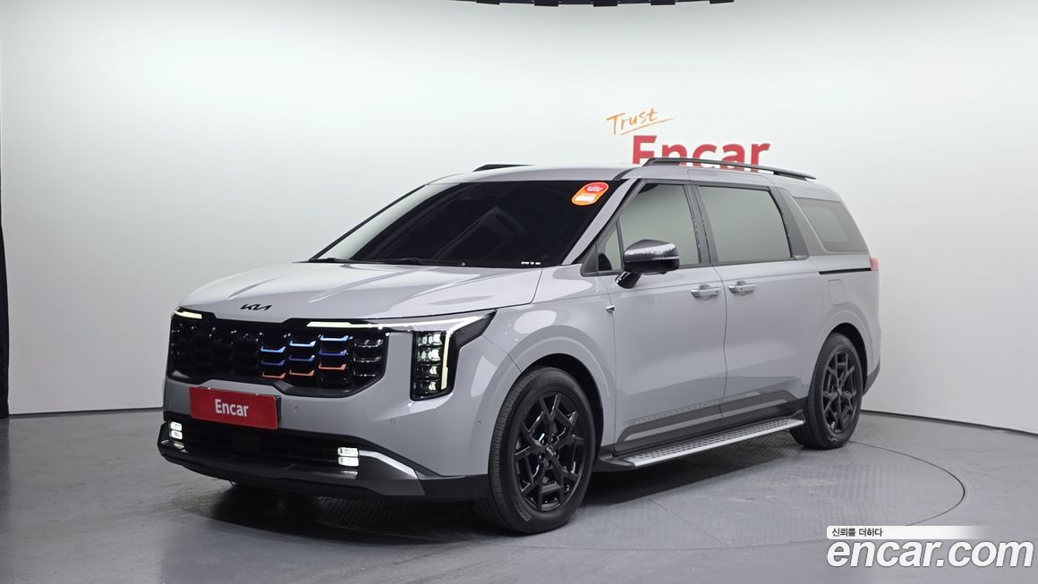 Kia Carnival 9-Seater Gravity, 2025
