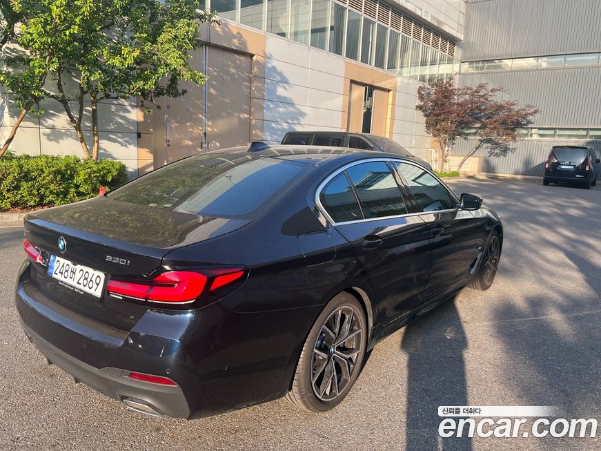 BMW 5-Series 530i M Sport Package, 2023