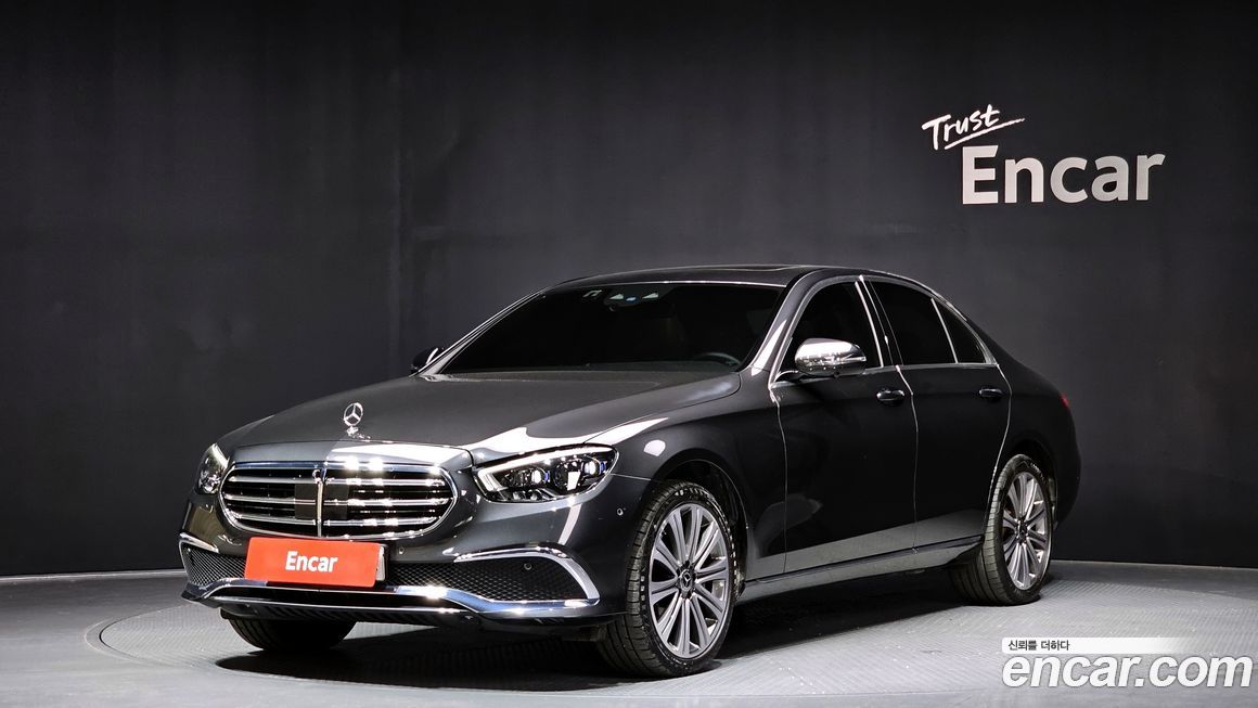Mercedes-Benz E-Class E350 4MATIC Exclusive, 2023