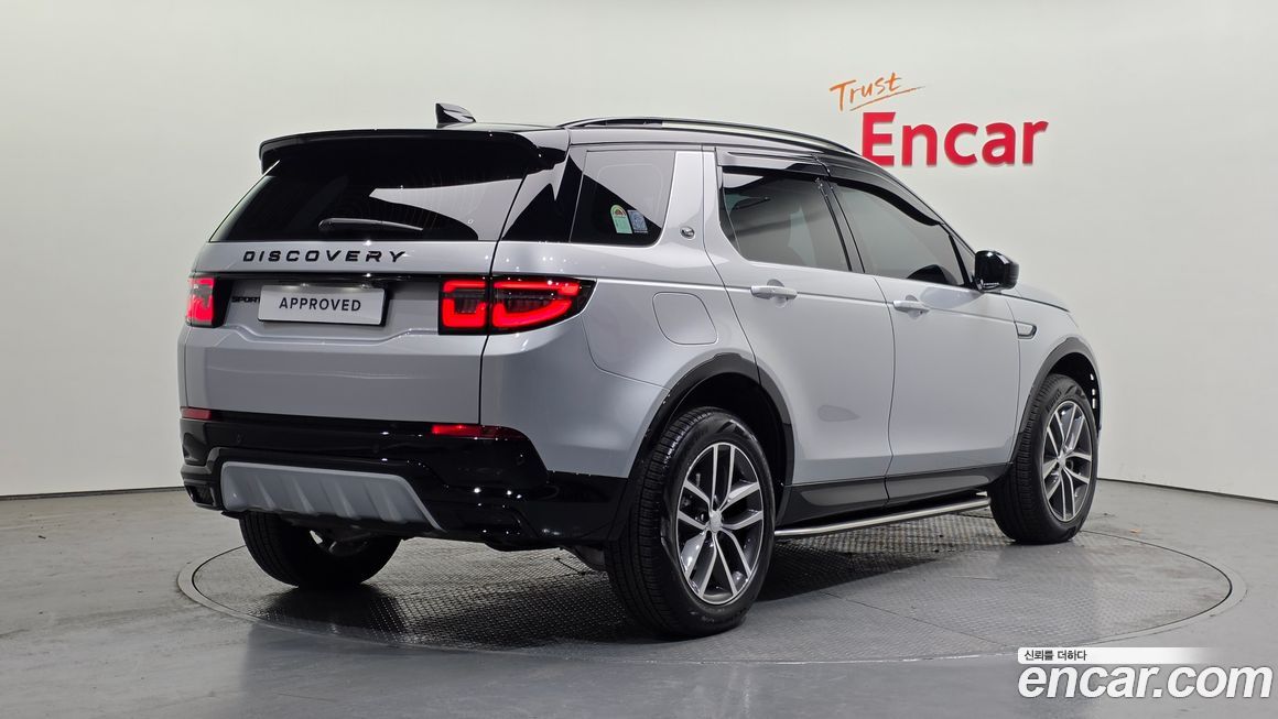 Land Rover Discovery Sport P250 Dynamic SE, 2025