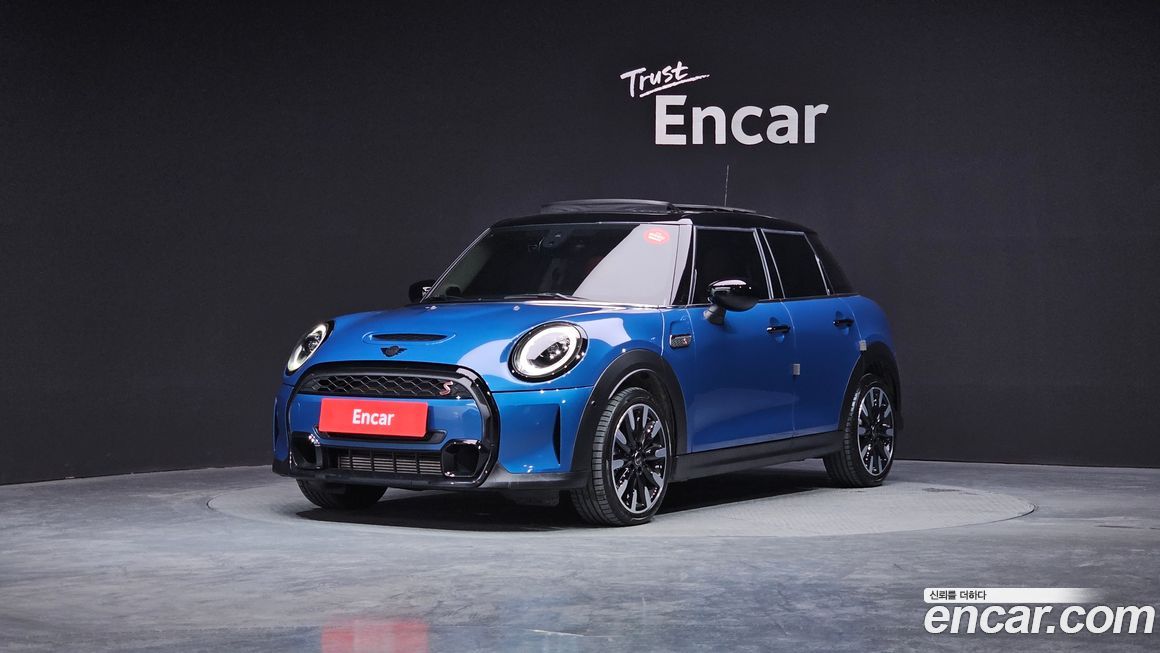 Mini Cooper 5Door Classic, 2023