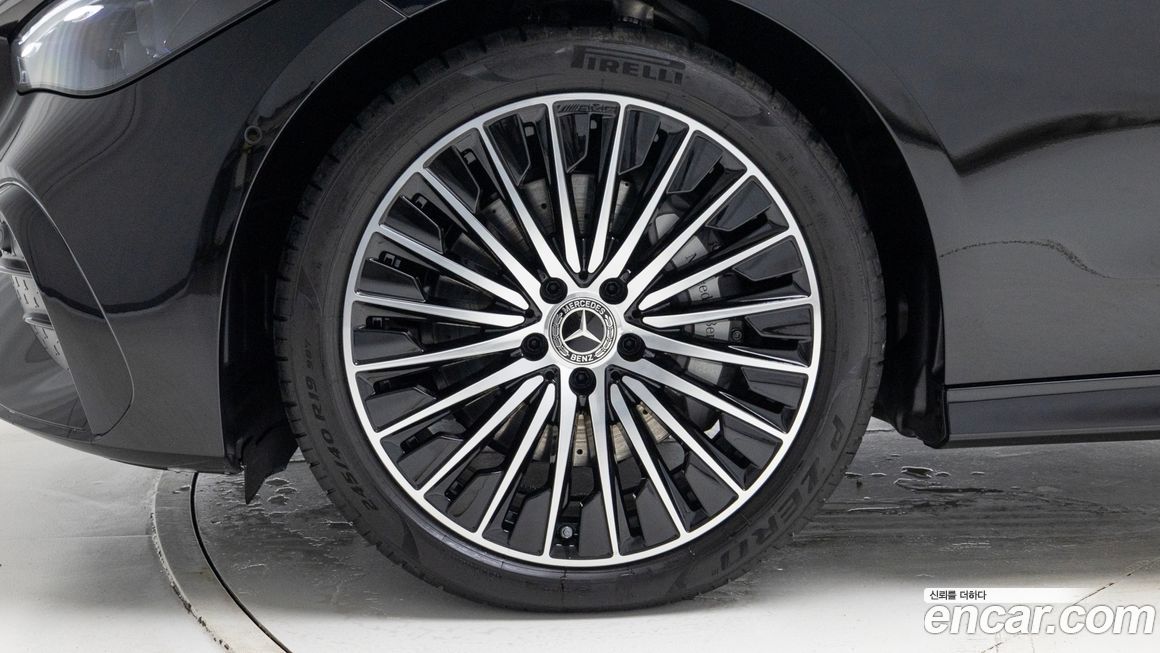 Mercedes-Benz CLE-Class CLE200 Coupe, 2025