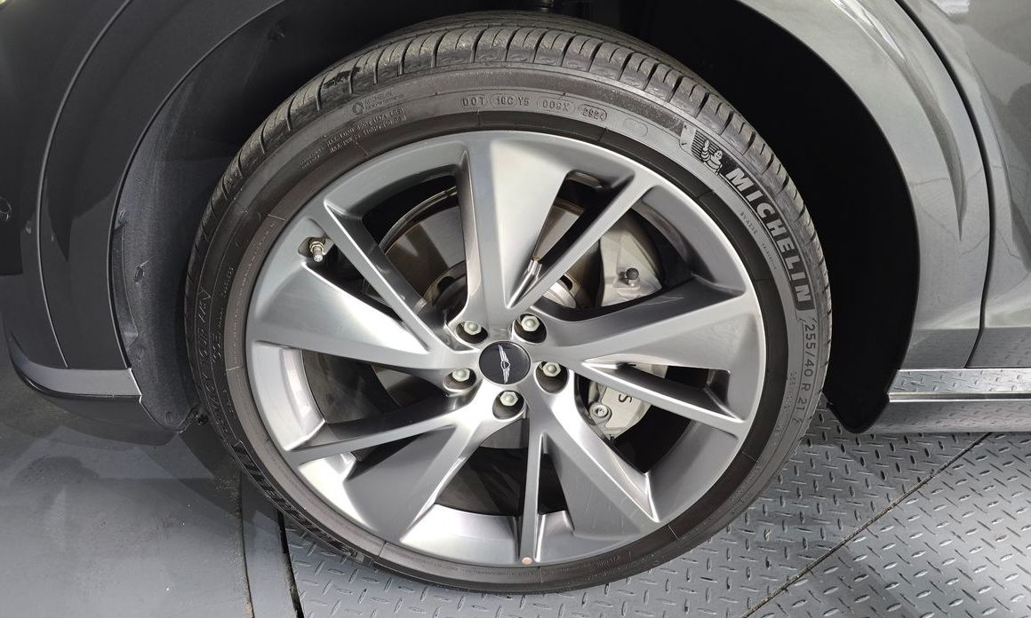 Genesis GV70 2.5T Gasoline AWD, 2025