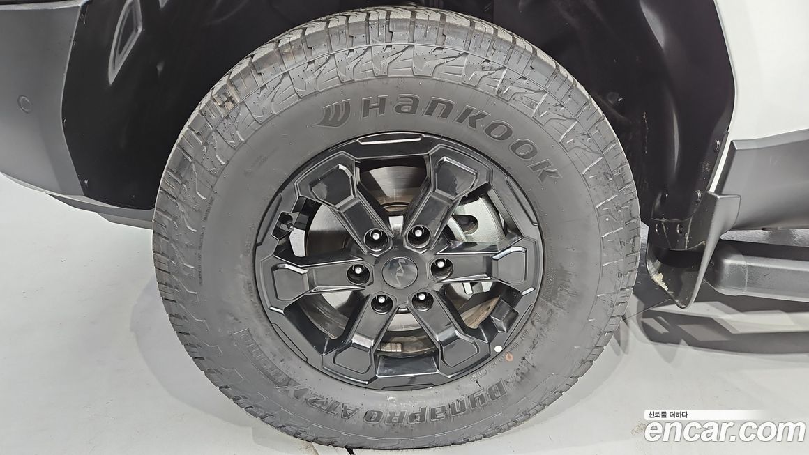 Kia Tasman 2.5T Gasoline 4WD, 2026