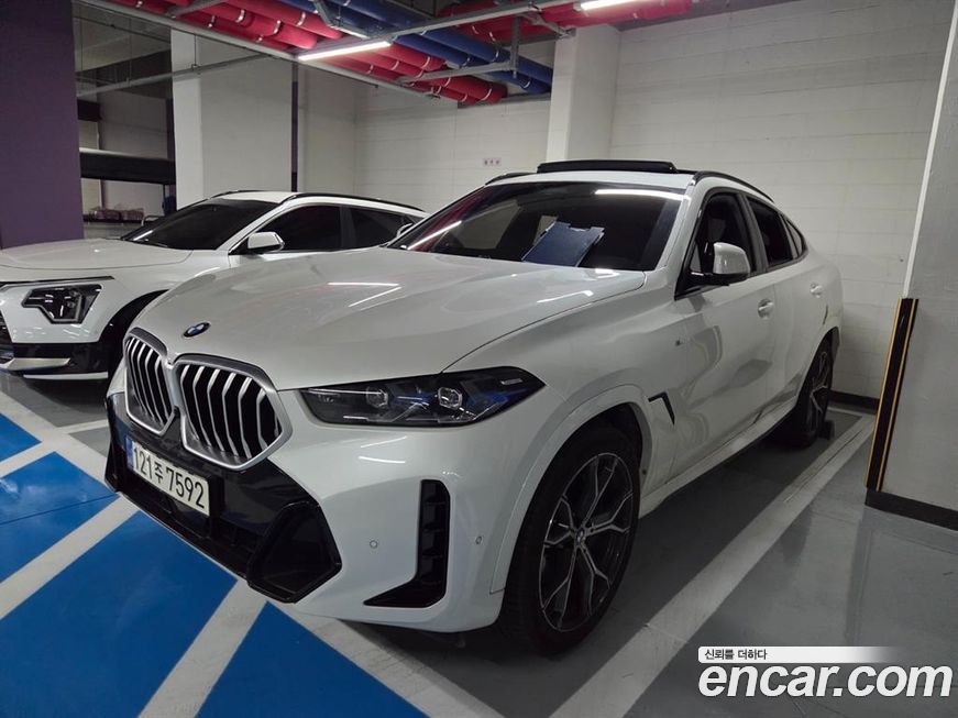 BMW X6 xDrive30d M Sport, 2024