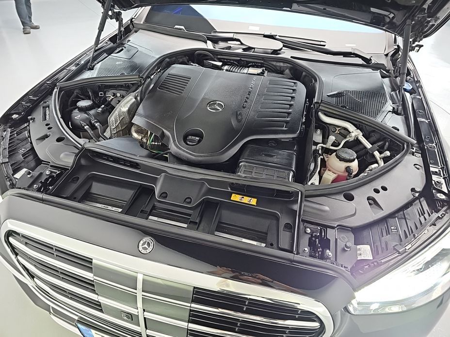 Mercedes-Benz S-Class S450L 4MATIC, 2026