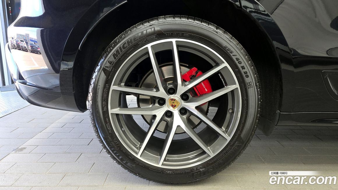 Porsche Macan 2.9 S, 2024