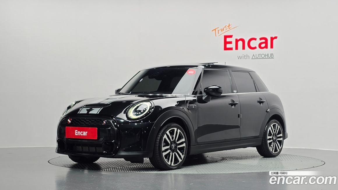 Mini Cooper 5Door Classic, 2024