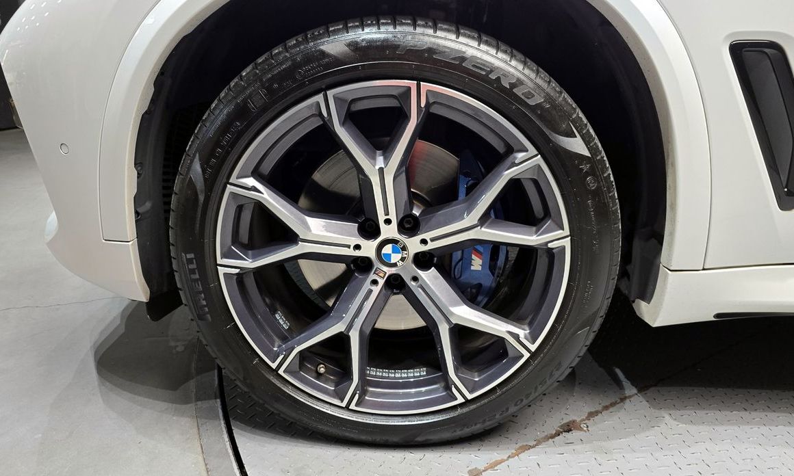BMW X5 xDrive 30d M Sport, 2022