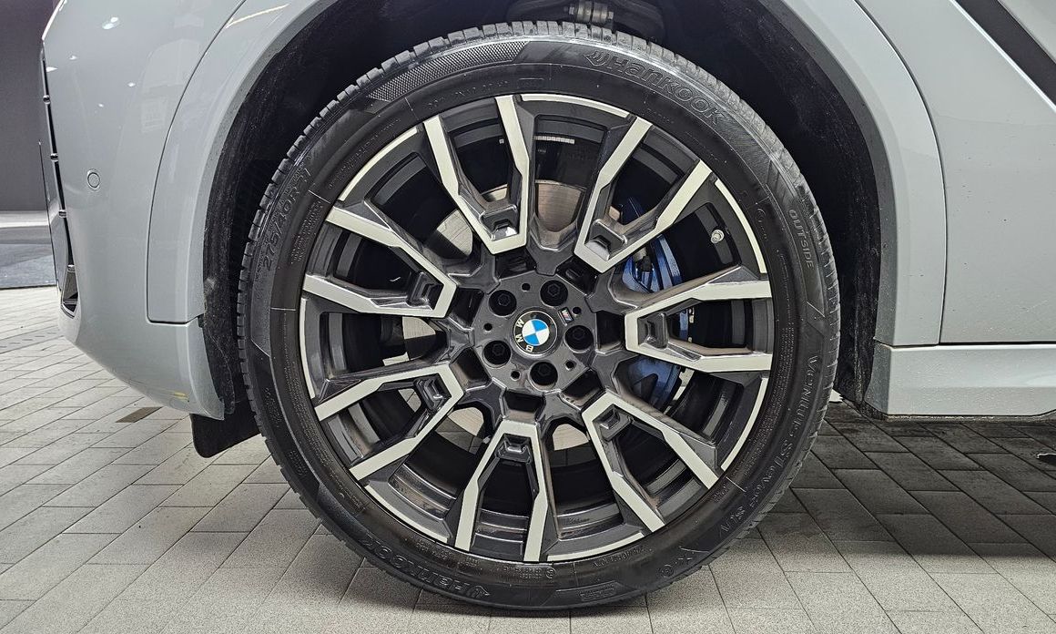 BMW X6 xDrive40i M Sport, 2024