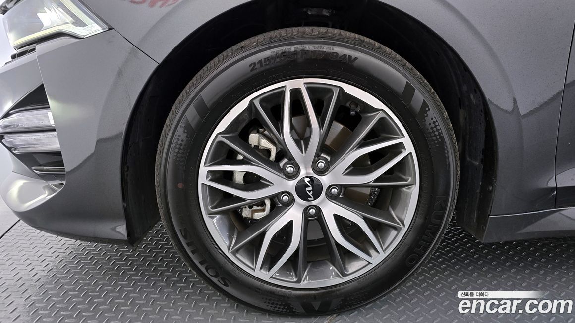 Kia K5 2.0, 2023
