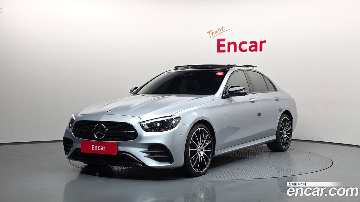 Mercedes-Benz E-Class E350 4MATIC AMG Line, 2023