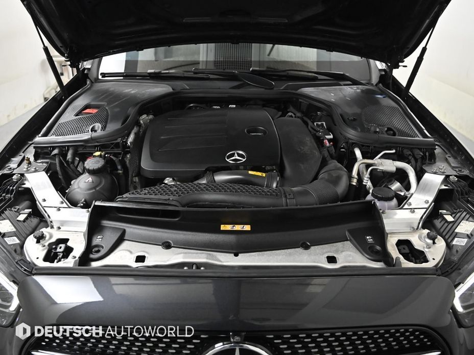 Mercedes-Benz E-Class E350 4MATIC AMG Line, 2023