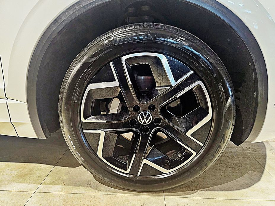 Volkswagen Touareg 3.0 TDI Prestige, 2024