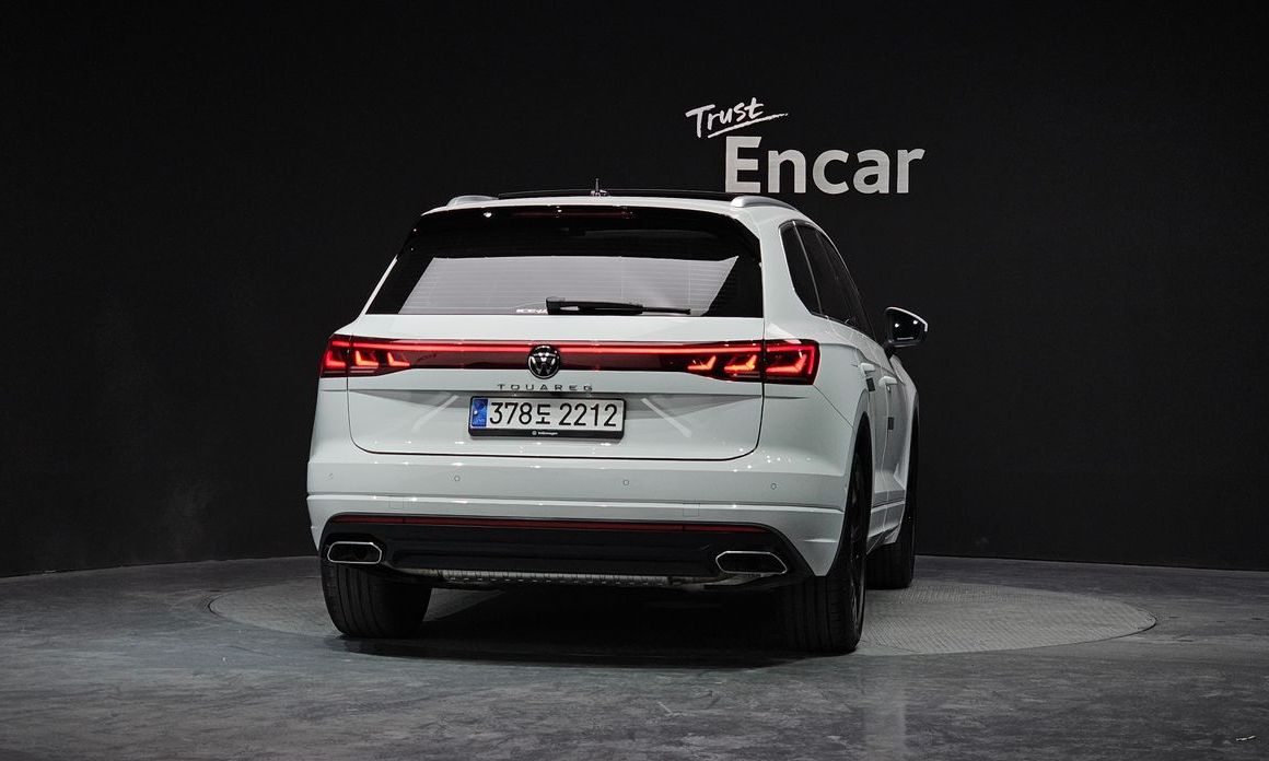 Volkswagen Touareg 3.0 TDI Prestige, 2024