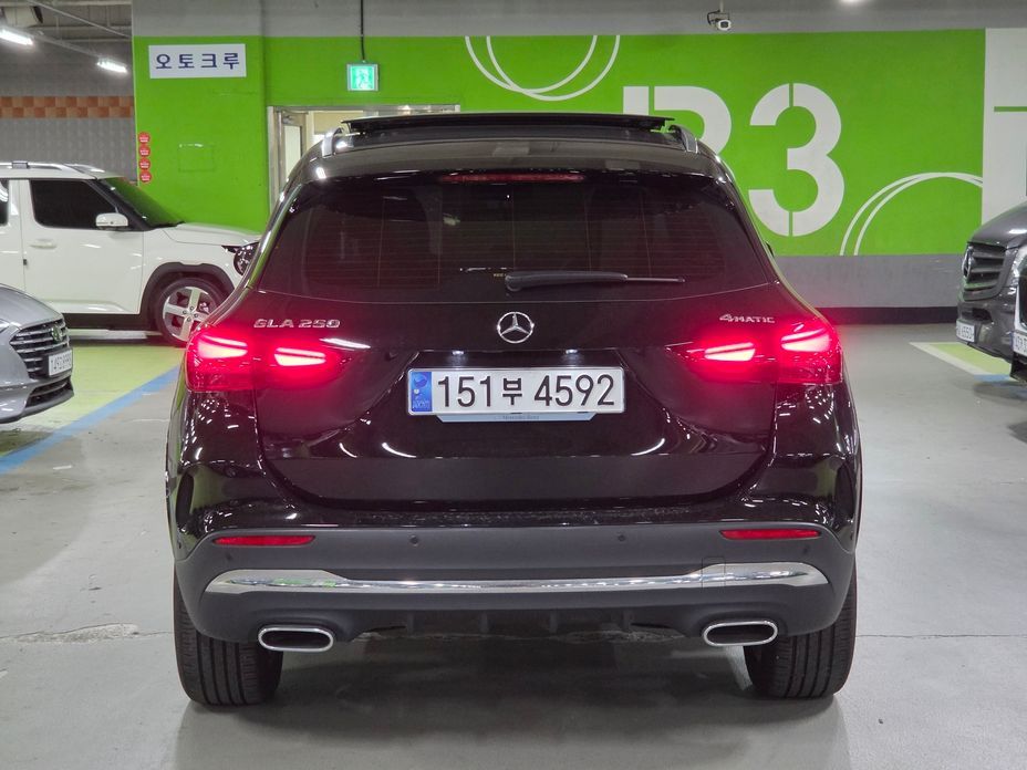 Mercedes-Benz GLA-Class GLA250 4MATIC, 2024