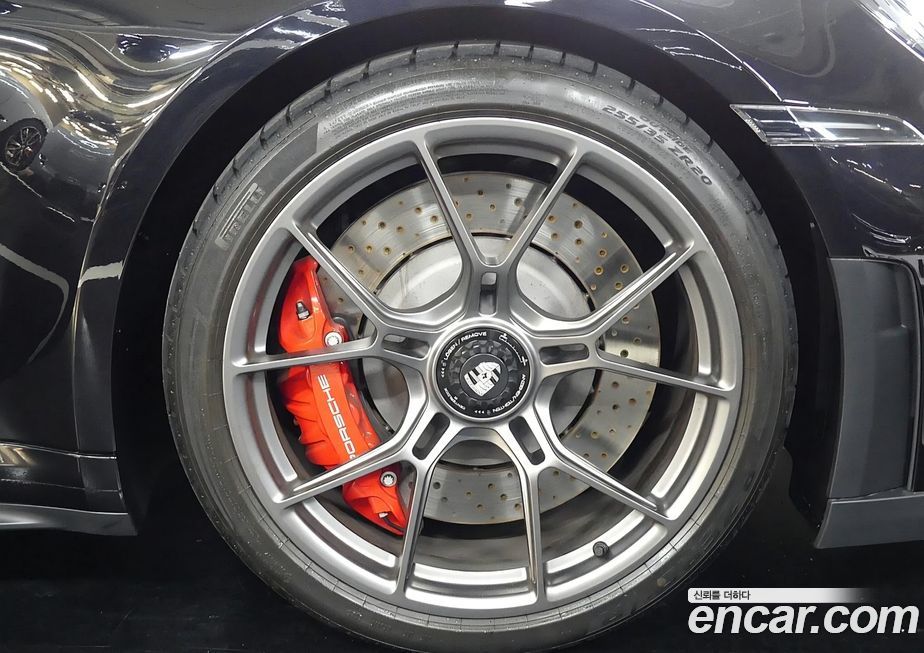 Porsche 911 GT3 Touring, 2025