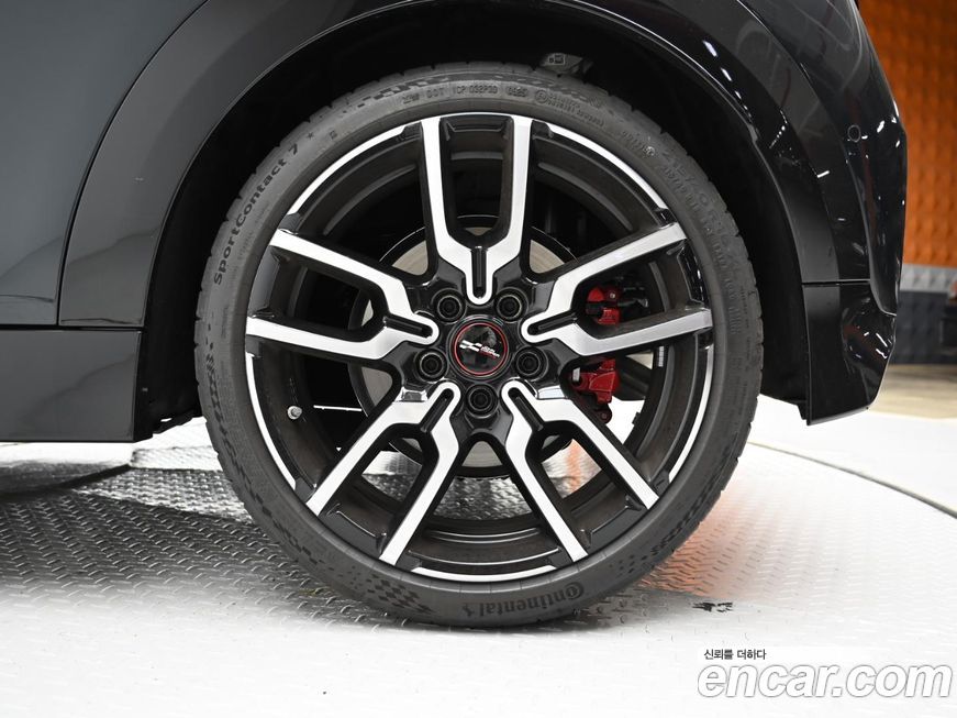 Mini Cooper JCW, 2025