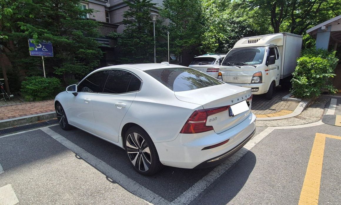 Volvo S60 B5 Ultimate Bright, 2024