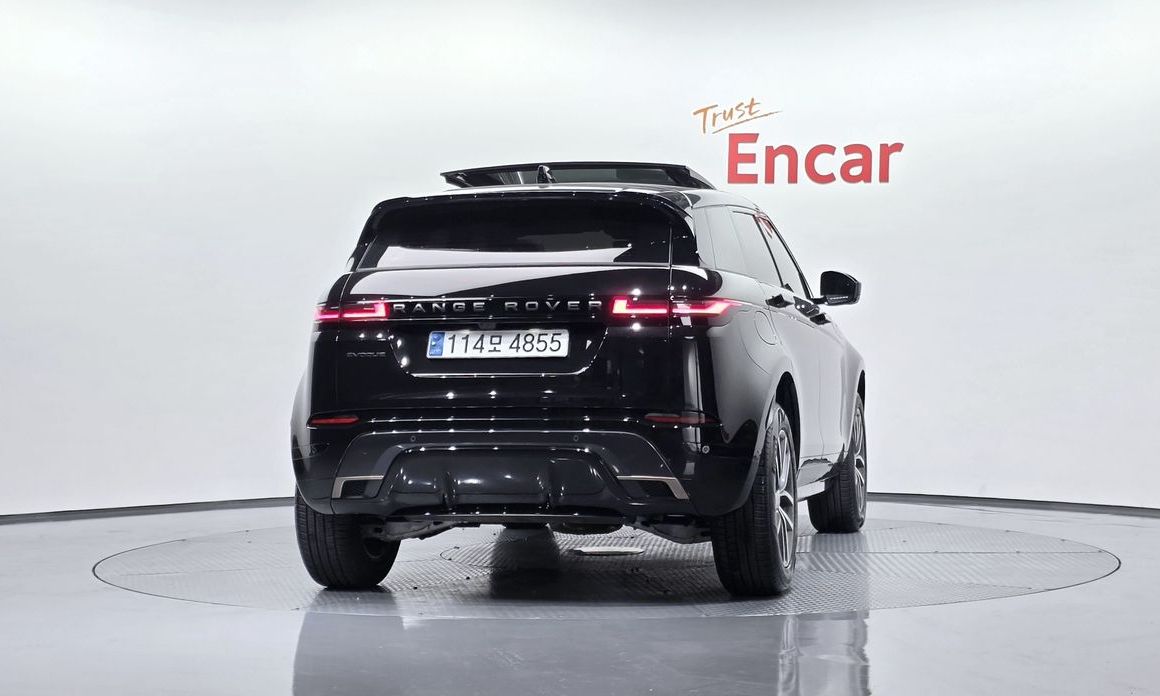 Land Rover Range Rover Evoque P250 Dynamic SE, 2024