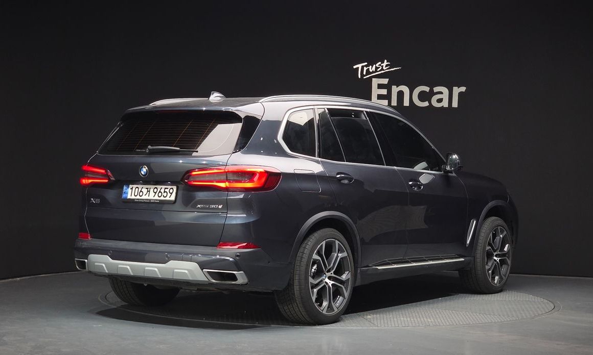 BMW X5 xDrive 30d xLine, 2022