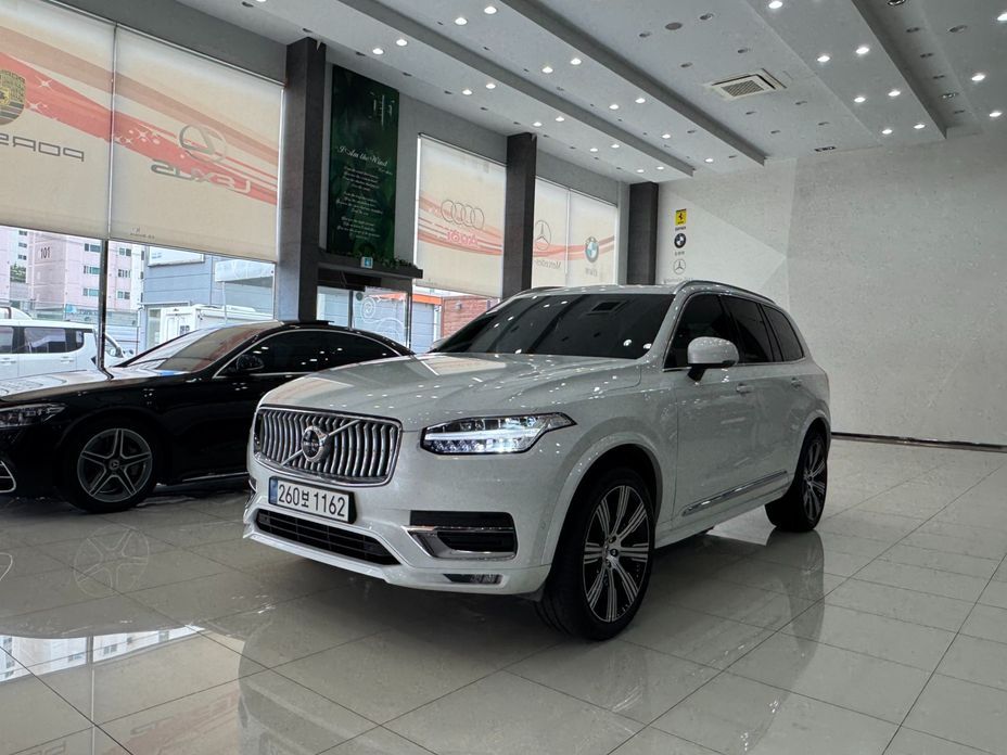 Volvo XC90 B6 Inscription, 2022