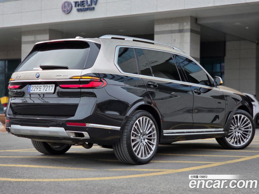 BMW X7 xDrive 40d Design Pure Excellence 6-Seater, 2024