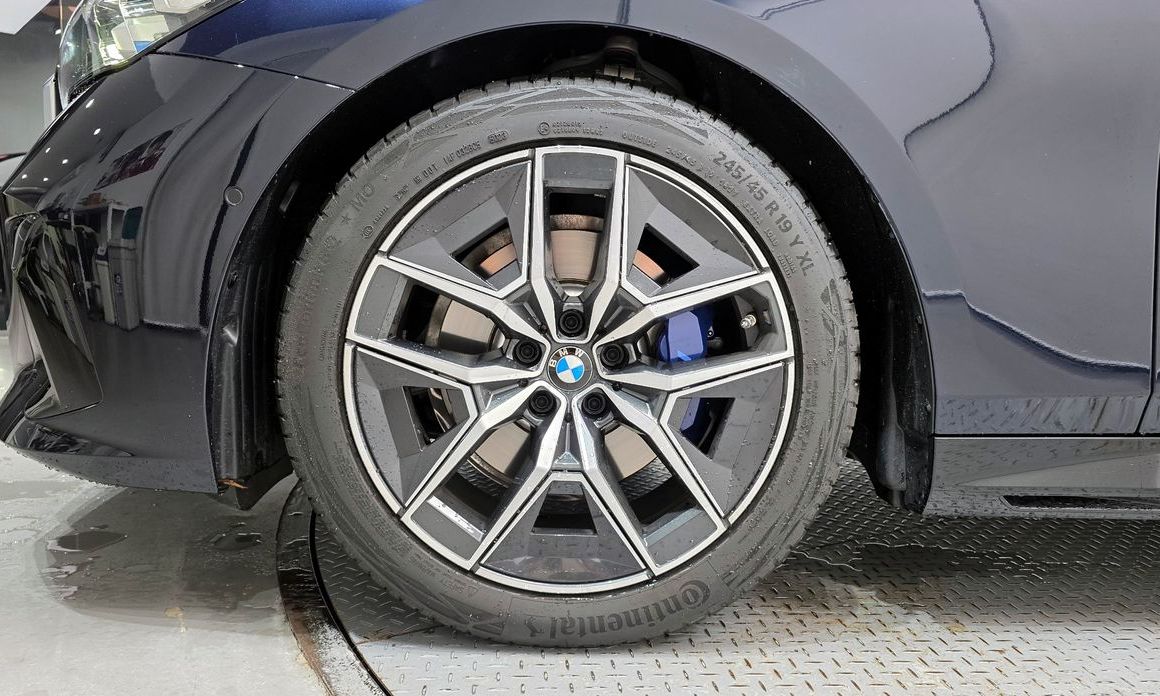 BMW 5-Series 520i M Sport, 2024