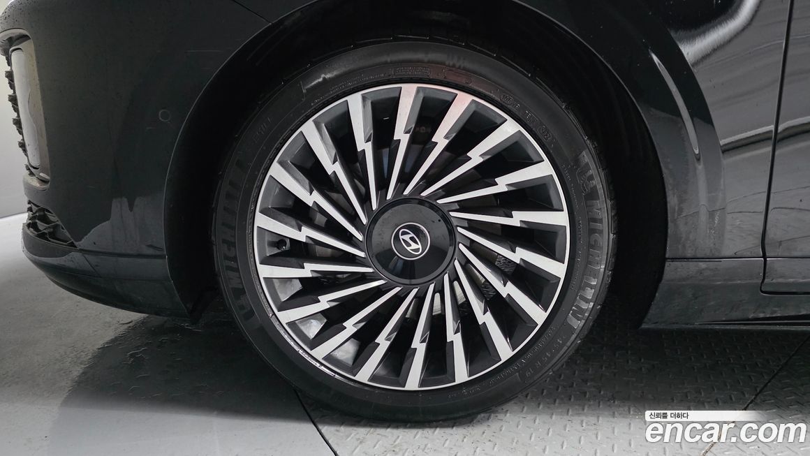 Hyundai Grandeur 2,5 Gasoline 2WD, 2023