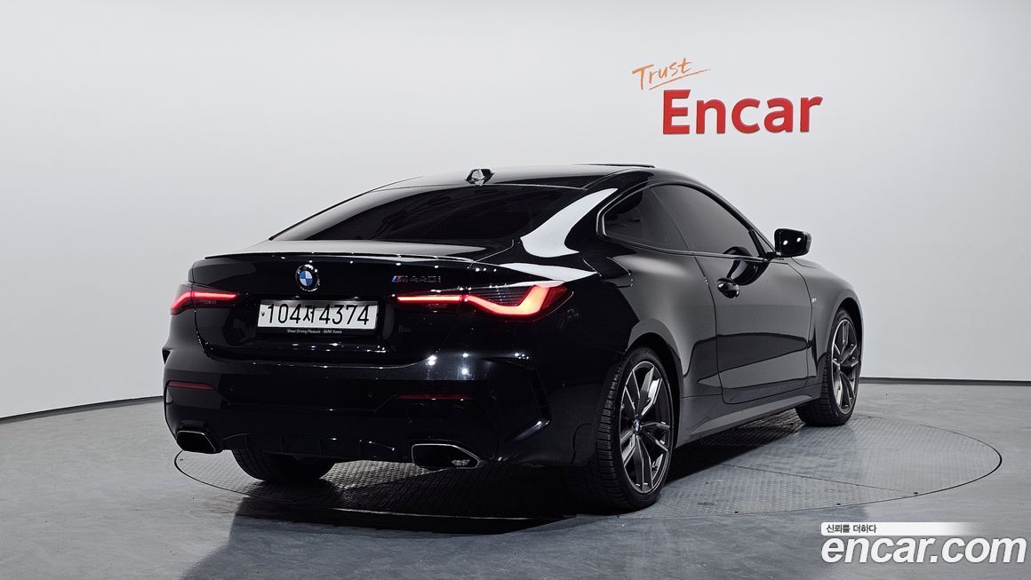 BMW 4-Series M440i xDrive Coupe, 2024