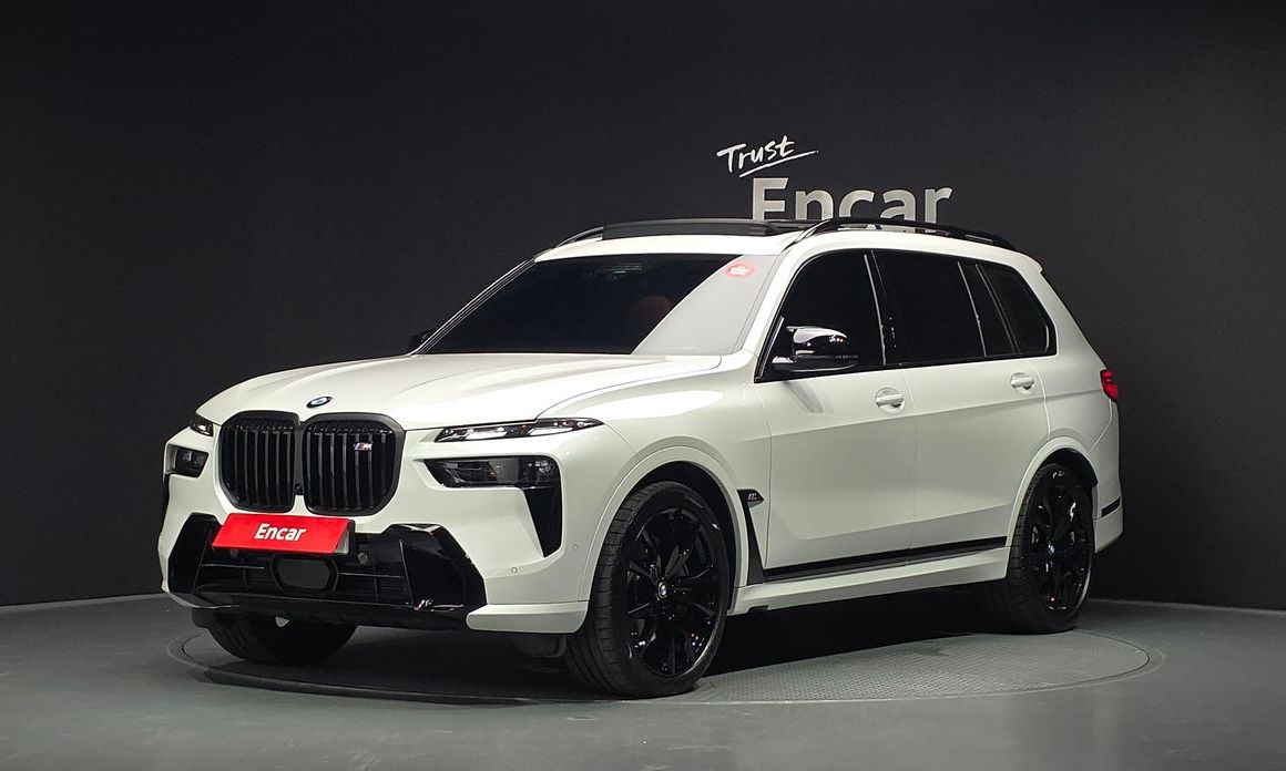 BMW X7 M60i xDrive M sport 6STR, 2025