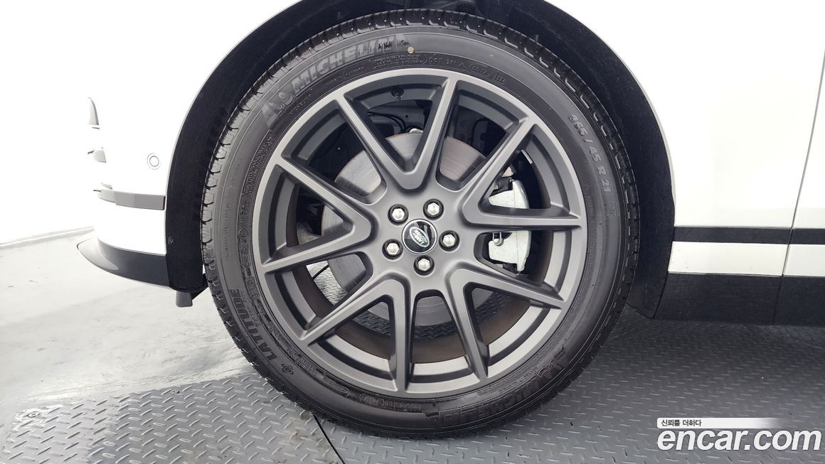 Land Rover Range Rover Velar 3.0 P400 Dynamic HSE, 2025