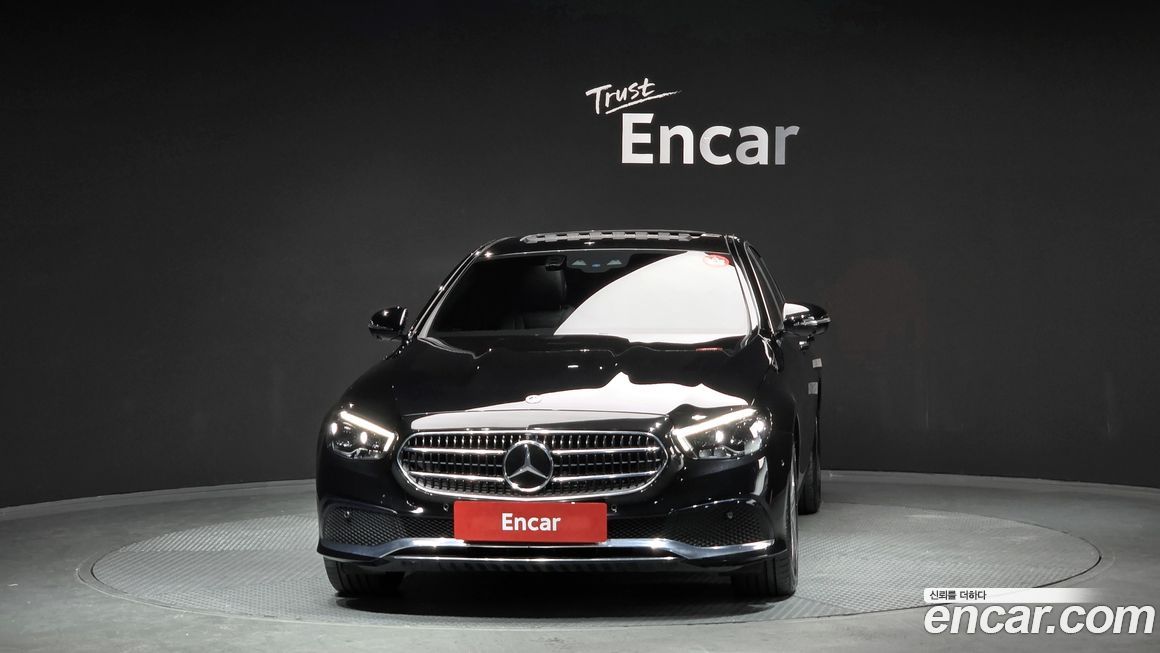 Mercedes-Benz E-Class E350 4MATIC Avantgarde, 2022