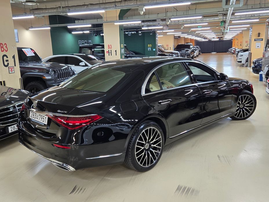 Mercedes-Benz S-Class S450L 4MATIC, 2025