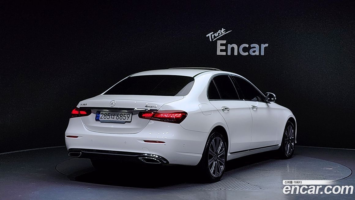 Mercedes-Benz E-Class E350 4MATIC Exclusive, 2023