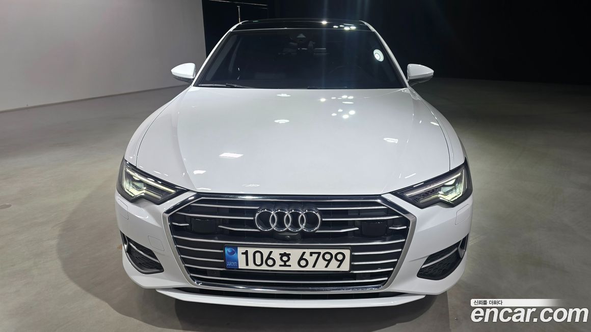 Audi A6 45 TFSI, 2023