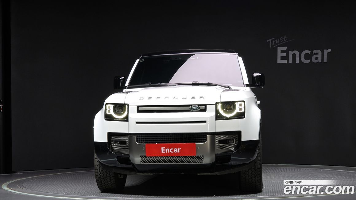 Land Rover Defender 130 P400 X-Dynamic HSE, 2024