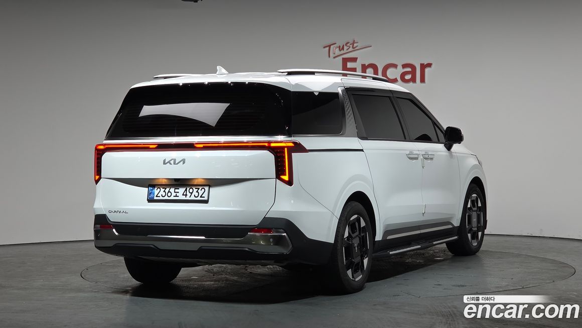 Kia Carnival 9-Seater Noblesse, 2025