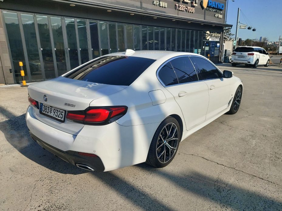BMW 5-Series 530i M Sport Package, 2022