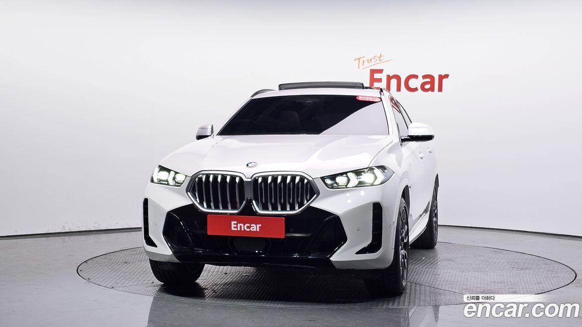 BMW X6 xDrive40i M Sport, 2024