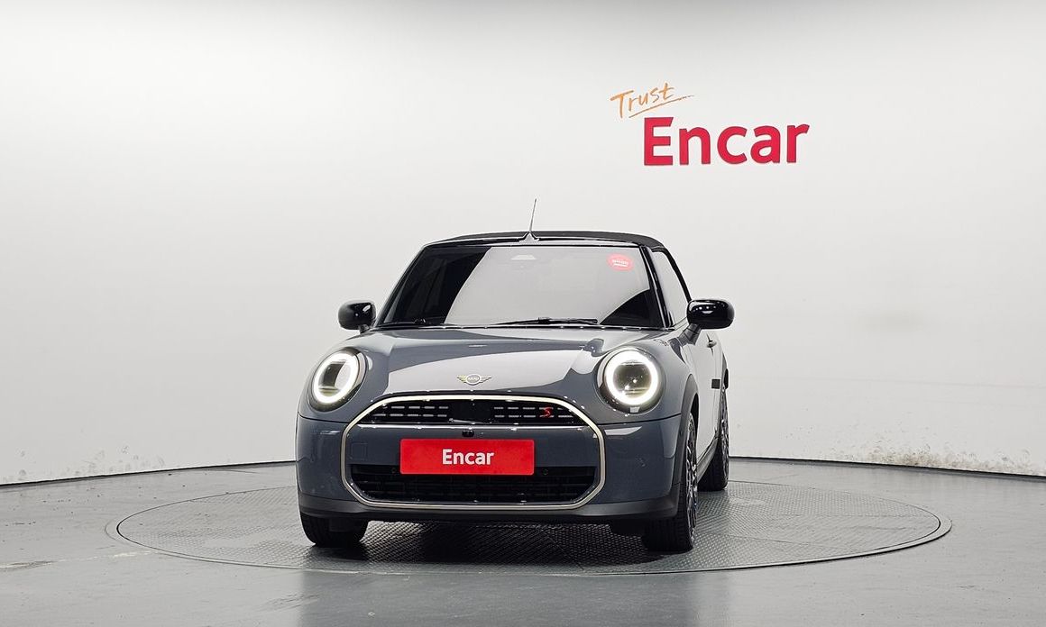 Mini Cooper Convertible Favoured, 2025